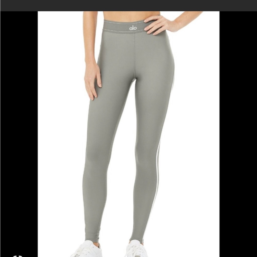 Alo Yoga Airlift leggings